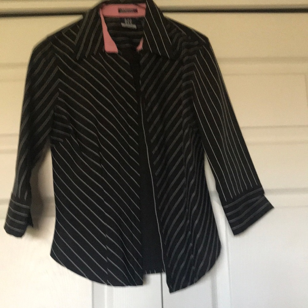 Striped fitted blouse